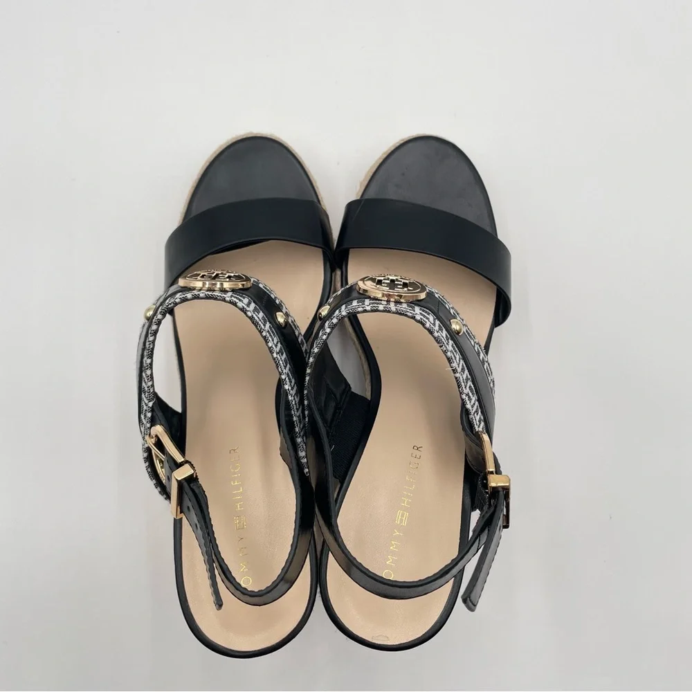 Womens Platform sandals 9.5 Black White wedges Gold Logo Tommy Hilfiger